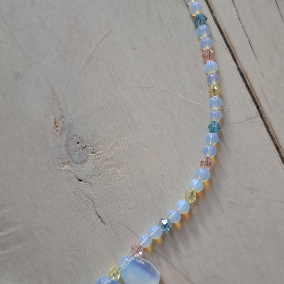 Opalite Bead Choker - Picture 11 of 12